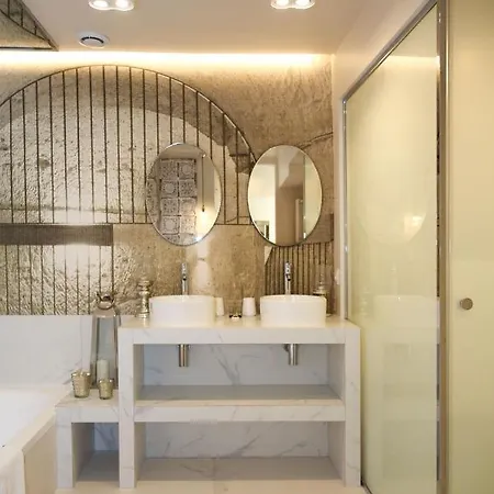 Little Cocoon In Nice Area Apartment Paris